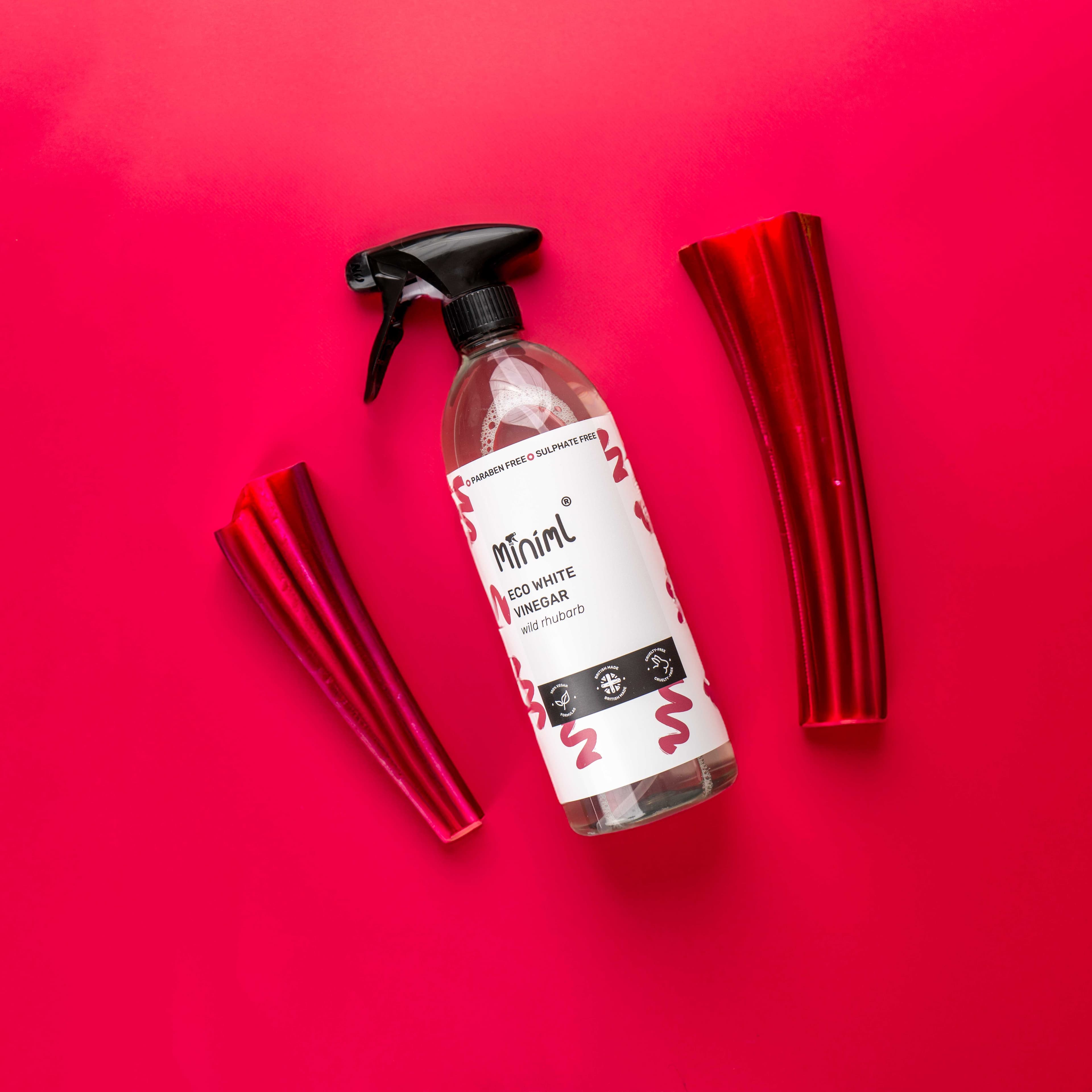 Natural rhubarb vinegar cleaning product